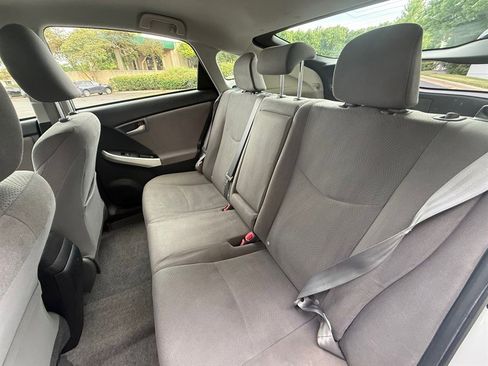 Used 2014 Toyota Prius Two FWD image 21