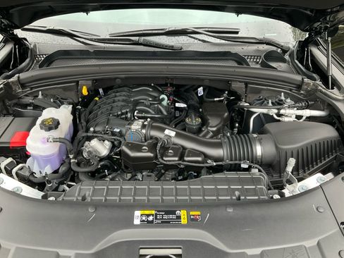 New 2025 Jeep Grand Cherokee Altitude image 36