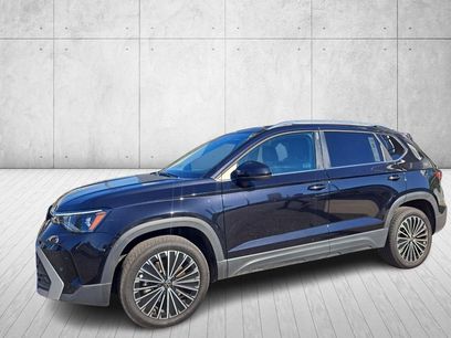 Used 2025 Volkswagen Taos SE