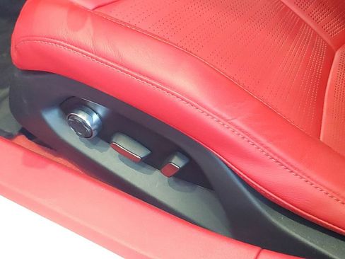 Used 2025 Chevrolet Corvette E-Ray w/ Stealth Interior Trim Package AWD/4WD image 7