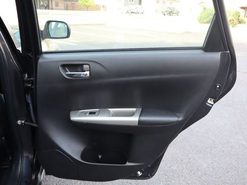 Used 2010 Subaru Impreza 2.5i AWD/4WD image 25