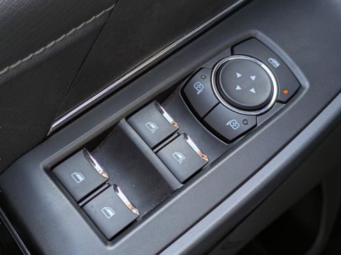 Used 2025 Ford F150 XLT w/ Equipment Group 301A Standard image 16