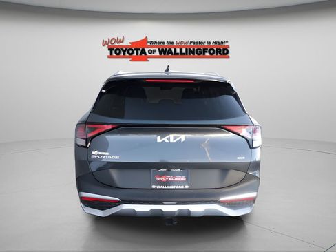 Used 2023 Kia Sportage EX image 10