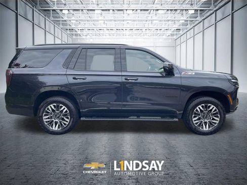 Used 2025 Chevrolet Tahoe Z71 AWD/4WD image 9