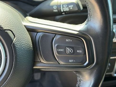 Used 2021 Jeep Gladiator Sport AWD/4WD image 14
