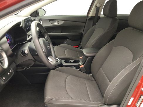 Used 2019 Kia Forte LXS FWD image 17
