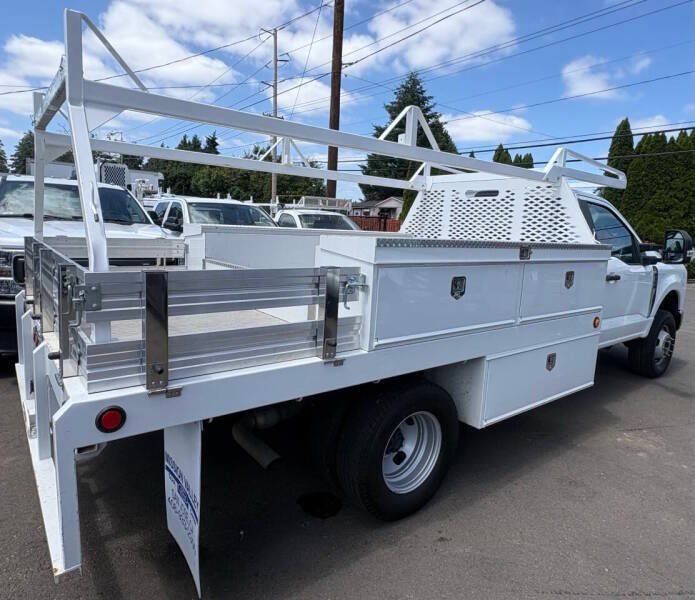Used 2024 Ford F350 XL w/ XL Chrome Package AWD/4WD image 4