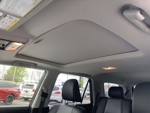 Used 2024 Toyota 4Runner SR5 Premium w/ Moonroof Package AWD/4WD image 13