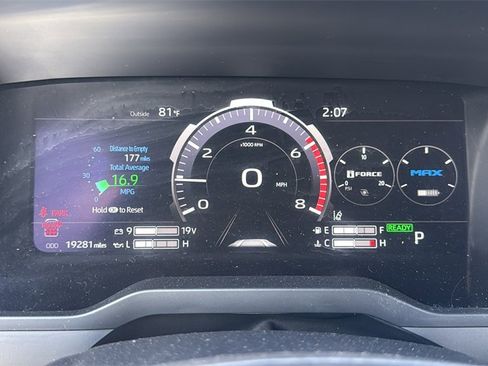 Used 2025 Toyota Sequoia SR5 image 21