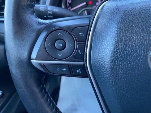 Used 2021 Toyota Camry XLE w/ Cold Weather Package image 44
