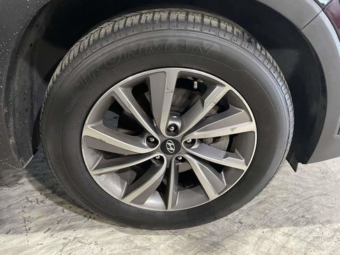 Used 2020 Hyundai Santa Fe SEL w/ Convenience + Premium Package FWD image 6