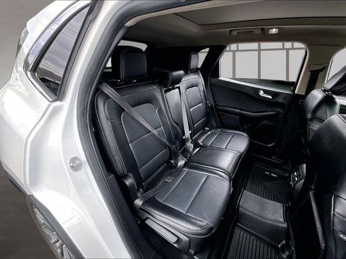 Used 2020 Ford Escape Titanium w/ Titanium Premium Package 2.0 AWD/4WD image 27