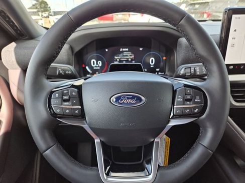 New 2026 Ford Explorer Platinum image 20