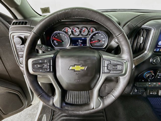 Used 2020 Chevrolet Silverado 1500 LT w/ All-Star Edition AWD/4WD image 4