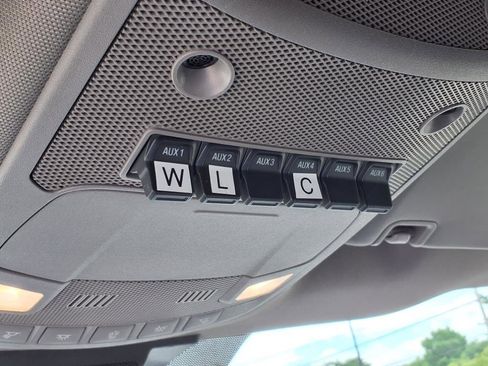 Used 2022 Ford F550 4x4 Regular Cab Super Duty image 19