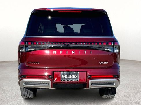 Used 2025 INFINITI QX80 Luxe w/ Cargo Package image 6