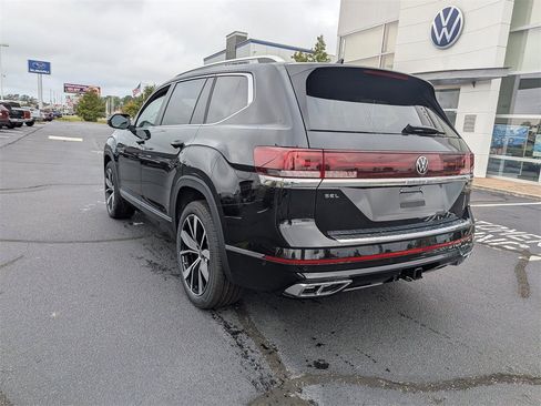 New 2026 Volkswagen Atlas SEL Premium R-Line image 7