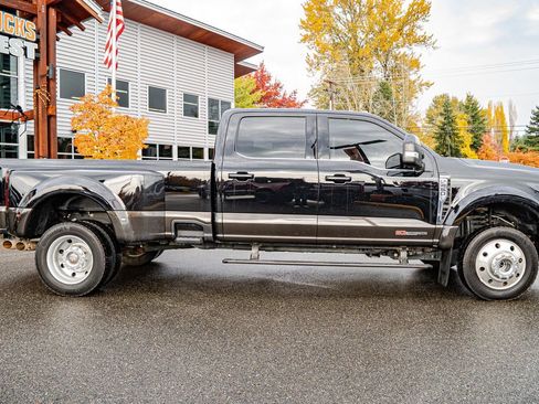 Used 2024 Ford F450 King Ranch w/ FX4 Off-Road Package image 2