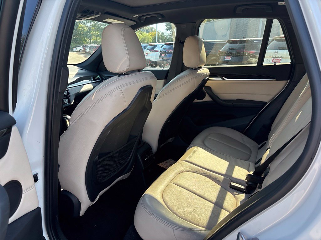 Used 2017 BMW X1 xDrive28i AWD/4WD image 7