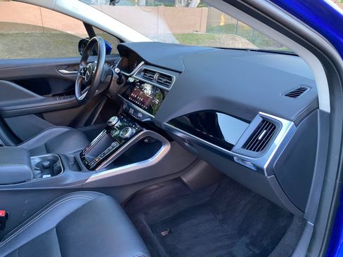 Used 2020 Jaguar I-PACE S image 47