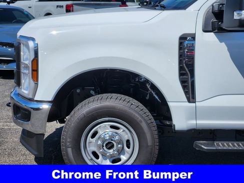 New 2026 Ford F250 XL w/ XL Chrome Package AWD/4WD image 9