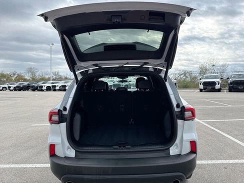 Used 2025 Ford Escape ST-Line Select image 19
