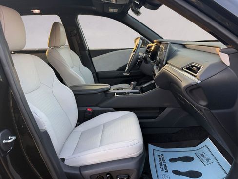 Used 2024 Lexus TX 350 AWD w/ Captains Chair Package image 15