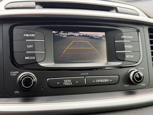 Used 2016 Kia Sorento FWD w/ LX Convenience Package image 15