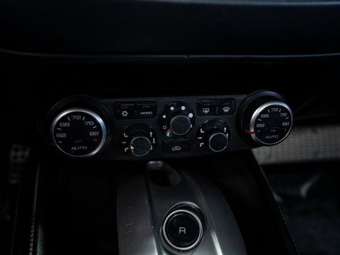 Used 2016 Ferrari California T image 53