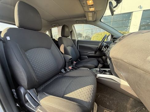 Used 2011 Mitsubishi Outlander Sport SE image 26