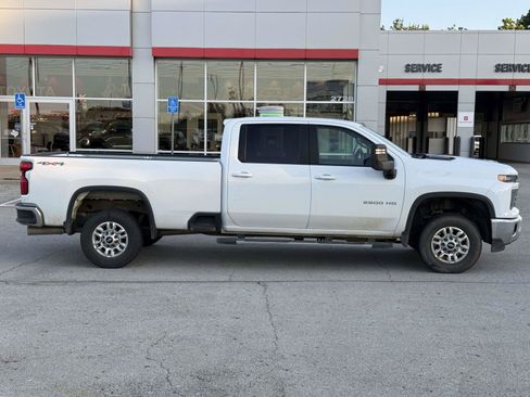 Used 2025 Chevrolet Silverado 2500 LT w/ Safety Package AWD/4WD image 13