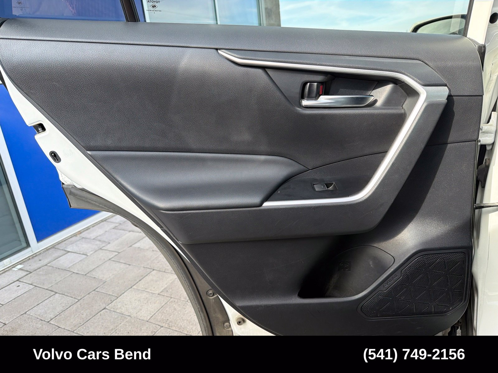 Used 2022 Toyota RAV4 SE w/ Convenience Package AWD/4WD image 21
