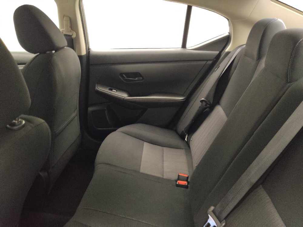 Used 2024 Nissan Sentra SV FWD image 18