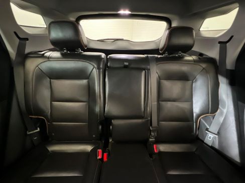 Used 2023 GMC Terrain AT4 AWD/4WD image 25