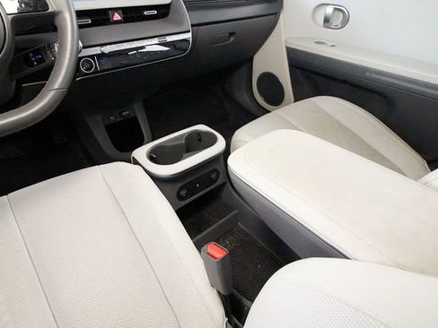 Used 2023 Hyundai Ioniq 5 Limited w/ Cargo Package image 9