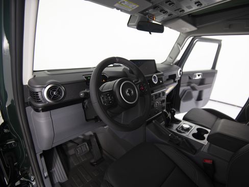 New 2025 INEOS Grenadier Fieldmaster Edition image 14