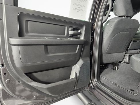 New 2026 RAM 3500 Tradesman AWD/4WD image 32