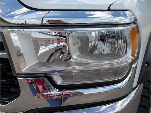 Used 2024 RAM 3500 Big Horn AWD/4WD image 15