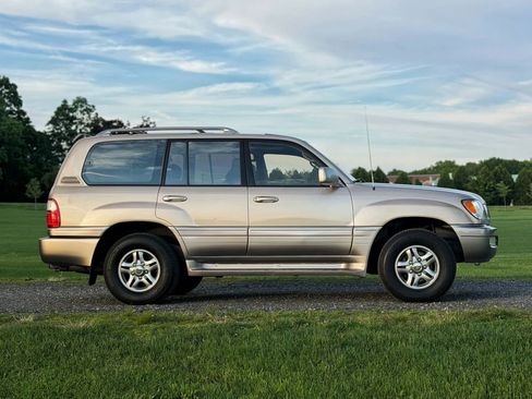 Used 2001 Lexus LX 470 4WD image 7
