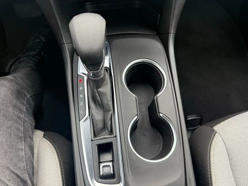 Used 2022 Chevrolet Equinox LT image 26