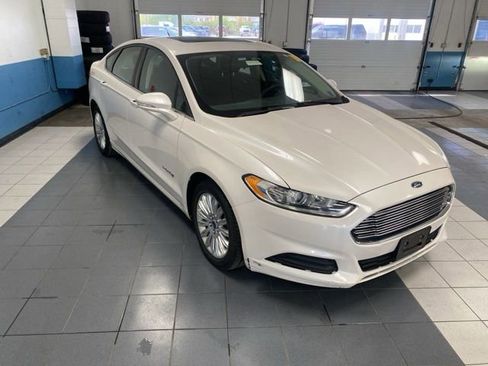Used 2014 Ford Fusion SE FWD image 7
