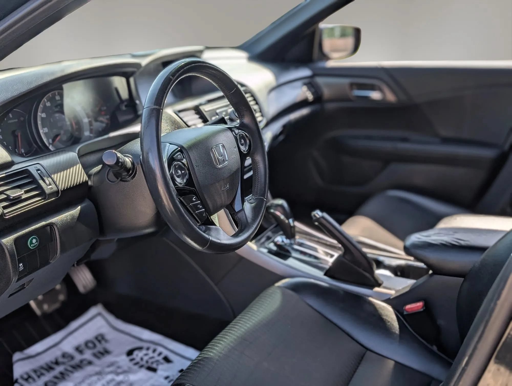 Used 2016 Honda Accord Sport image 11
