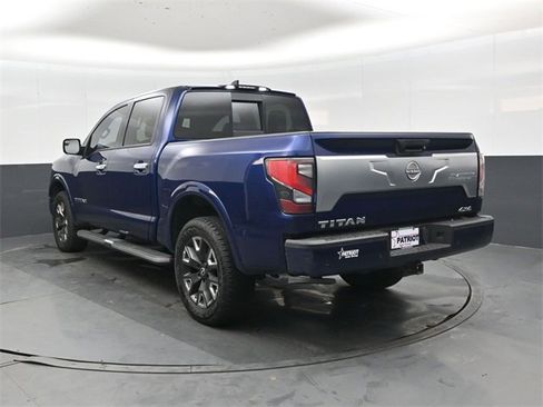 Used 2023 Nissan Titan Platinum Reserve w/ Moonroof Package image 6