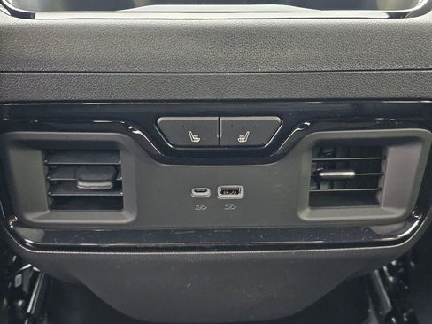 New 2026 GMC Sierra 1500 AT4X image 19