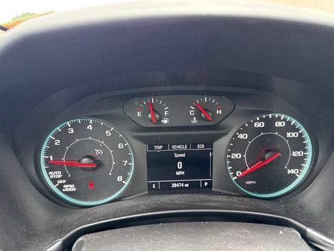 Used 2023 Chevrolet Equinox LS FWD image 11