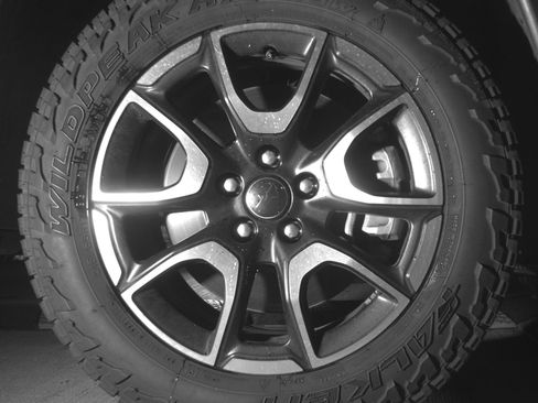 Used 2025 Jeep Compass Trailhawk w/ Trailer Tow Group image 13