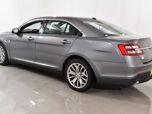Used 2013 Ford Taurus Limited FWD image 15