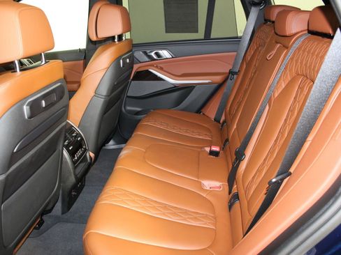 Certified 2025 BMW X5 xDrive40i image 13