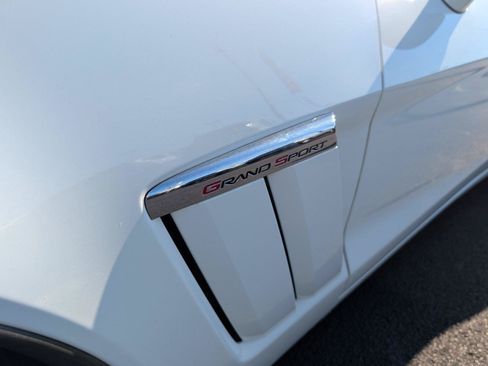 Used 2013 Chevrolet Corvette Grand Sport w/ 4LT Preferred Equipment Group RWD image 15