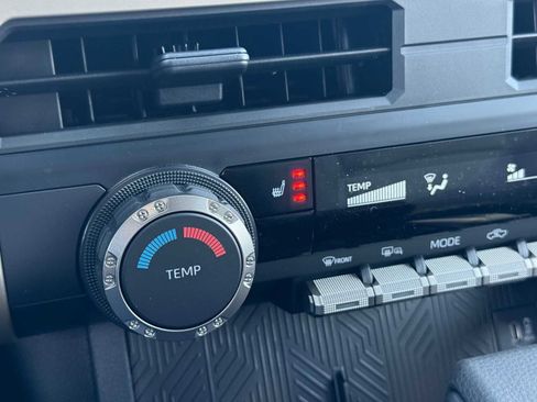 New 2026 Toyota Tacoma SR5 image 16